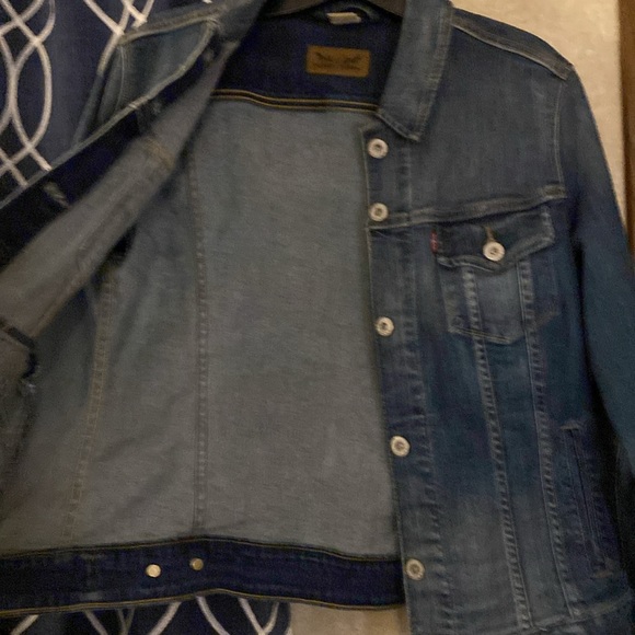 Levi’s denim trucker jacket size Large gently worn - Picture 6 of 9
